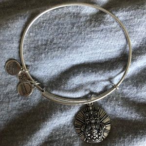 Alex and Ani Hans of Fatima bracelet